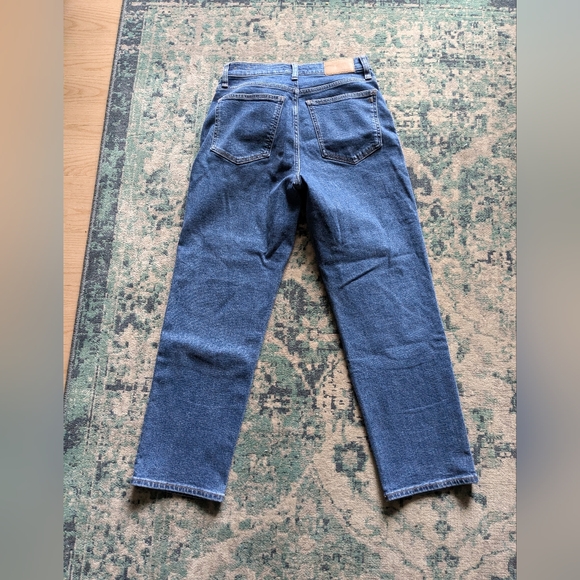 Madewell Perfect Vintage Straight Jean in Bright Indigo Wash- Insta cozy… - Picture 7 of 10